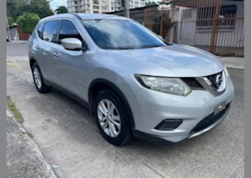Nissan X-Trail 2017 Automática 123000km